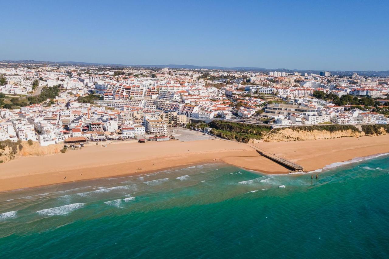 Typical T2 In Albufeira W/ Balcony By Lovelystay Eksteriør bilde